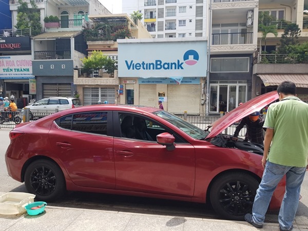 bình ắc quy xe Mazda tại TPHCM