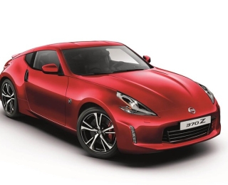 Bình ắc quy xe Nissan 370Z