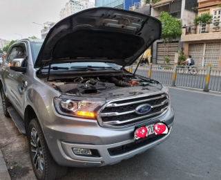 Dịch vụ thay bình ắc quy xe Ford tại TPHCM tận nơi nhanh chóng