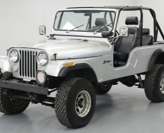 Bình ắc quy xe Jeep CJ6