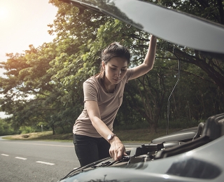 Tại sao cần kích bình ô tô khi ắc - quy bị hỏng?