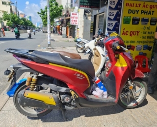 Dấu hiệu nào cho biết bạn cần thay bình ắc quy cho xe phân khối lớn?