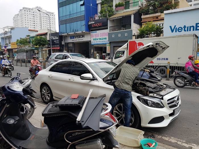 ắc quy phụ xe Mercedes